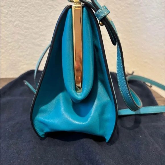 Prada Milano Teal Blue Small Leather Kisslock Opening Crossbody Shoulder Bag - Picture 3 of 10
